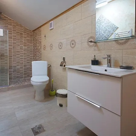 Portile Ocnei Guest house 3*